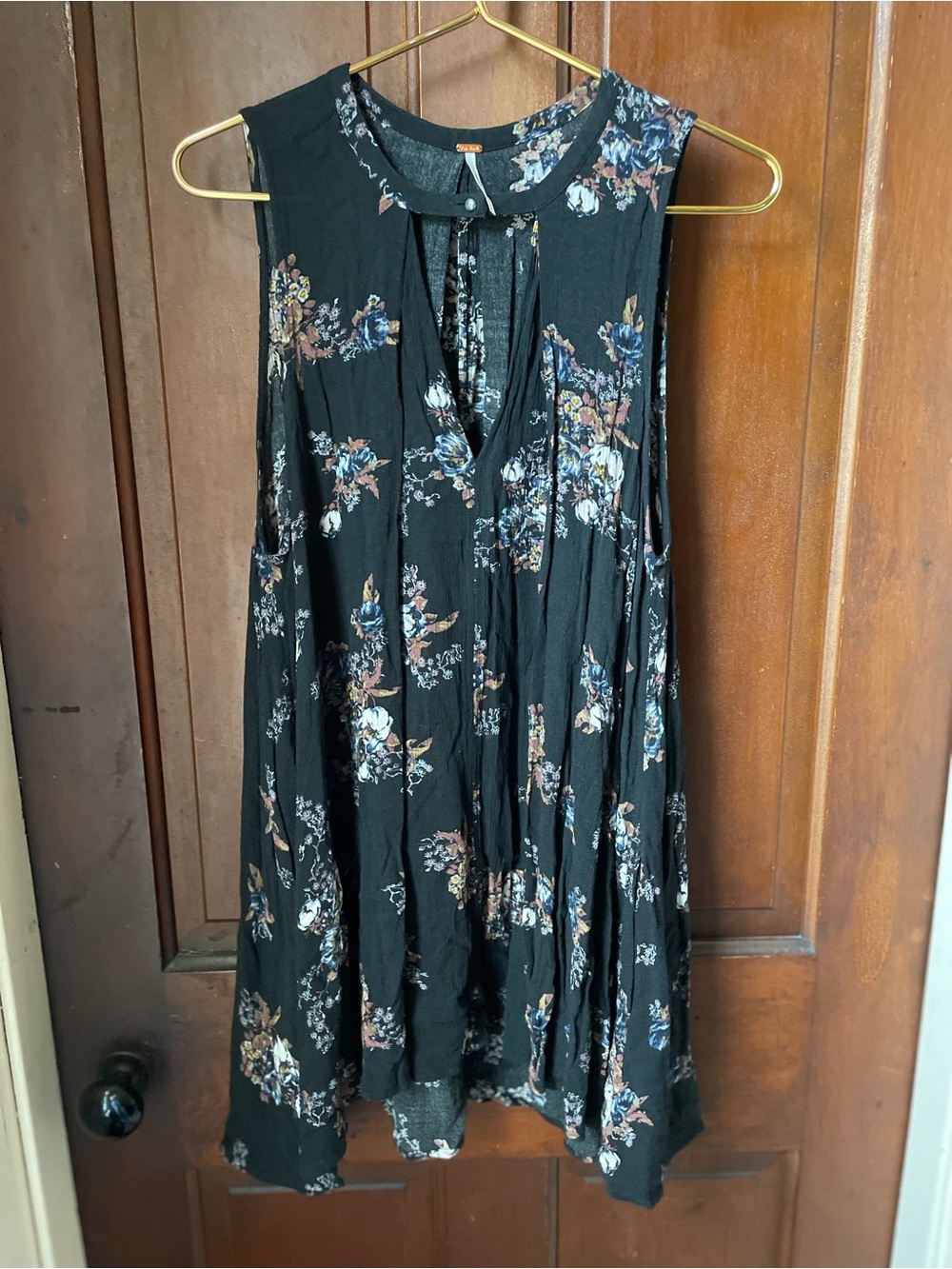 Free People women's small sleeveless black floral dress